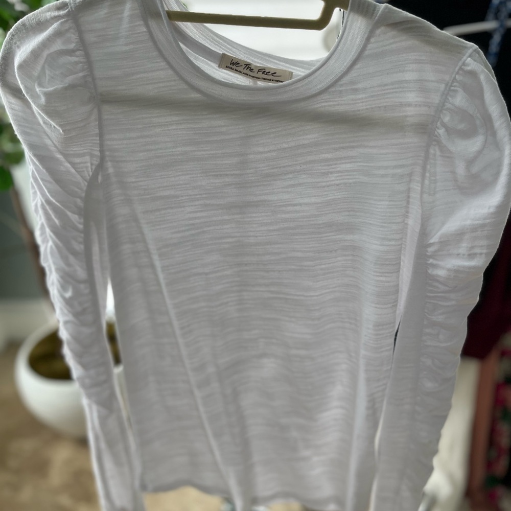 Free people long sleeve tshirt